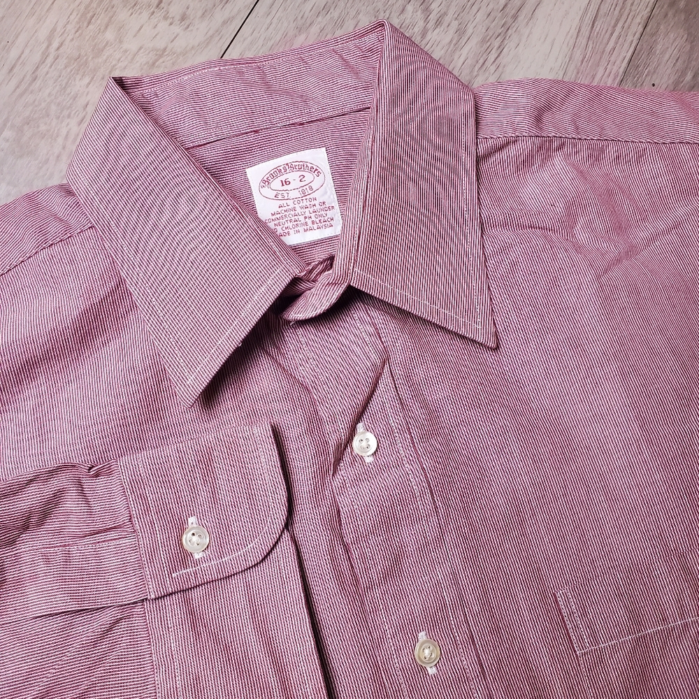 Brooks Brothers Oxford Shirt Mens 16-2 Button Down Red Pinstripe Long Sleeve